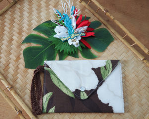 Mag Small Vintage Clutch